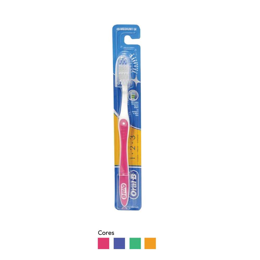 Escova de Dentes Oral-B 1.2.3 Média Cores Sortidas 1un